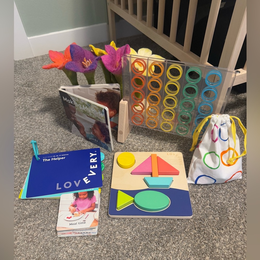 loveevery helper playkit (25-27mos)